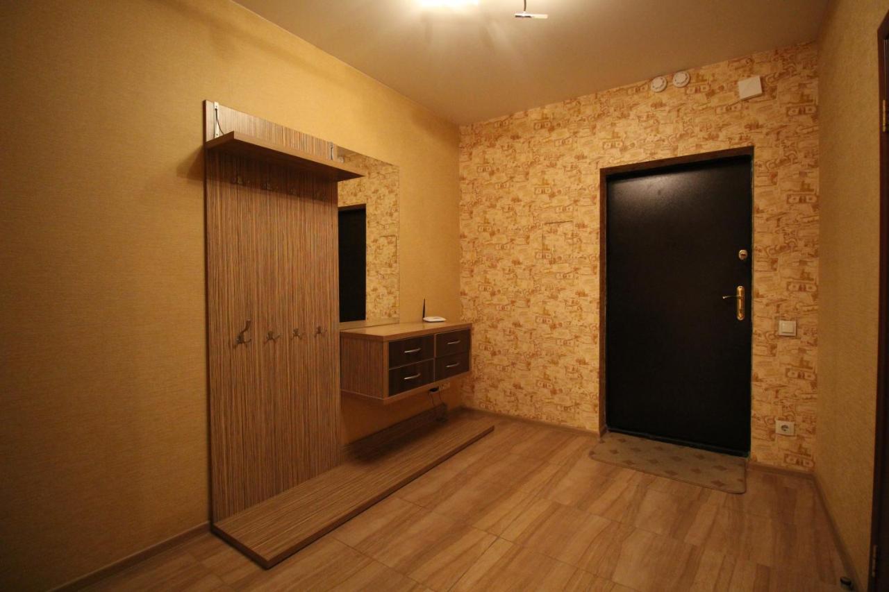 Panoramic view Lux apartment on Metro Osokorky Kiev Extérieur photo